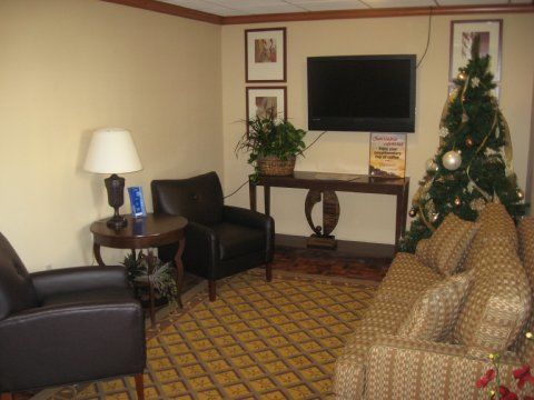 Candlewood Medical Center By Ihg